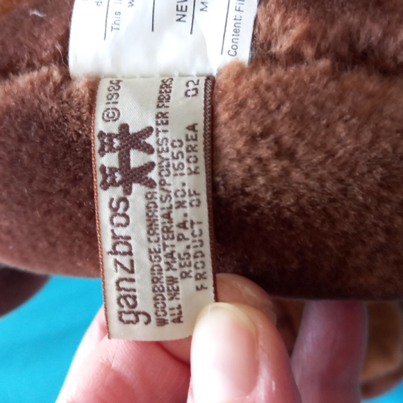 Wrinkles stuffed dog - Picture 6 of 7